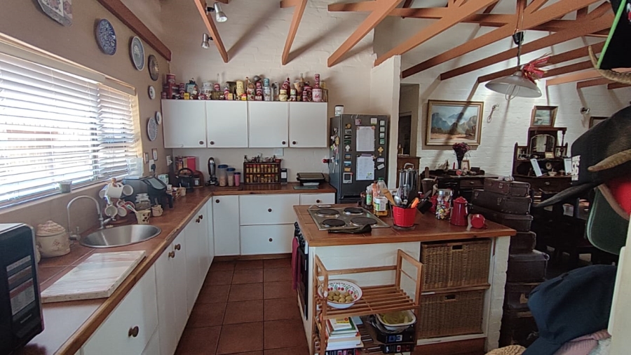 3 Bedroom Property for Sale in Stilbaai Wes Western Cape